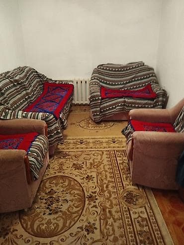 кухынный угалок: Ашкана үчүн жумшак бурчек, түсү - Саргыч боз — 1