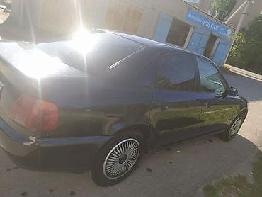 Audi: Audi A4: 1995 г., 2.6 л, Механика, Бензин, Седан — 6