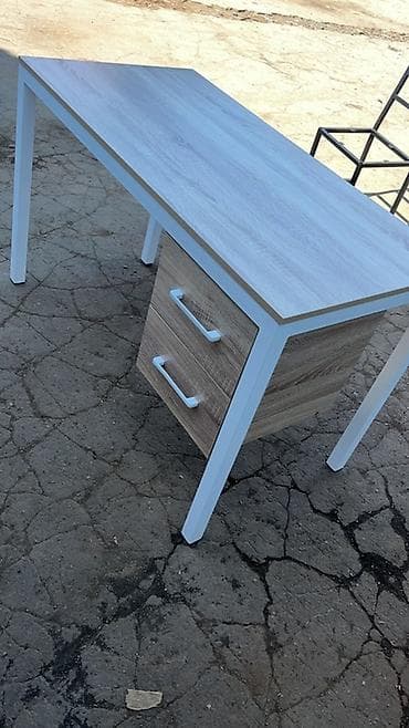 промо стол: Маникюрные столы 
Столы маникюрные в наличии и на заказ — 5