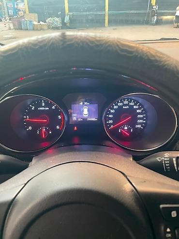 2019: Kia Carnival: 2019 г., 2.2 л, Автомат, Дизель, Минивэн — 3
