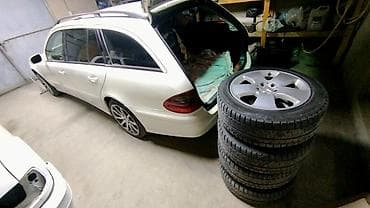 Mercedes-Benz E-Class: 2008 г., 2.2 л, Автомат, Дизель, Универсал — 5