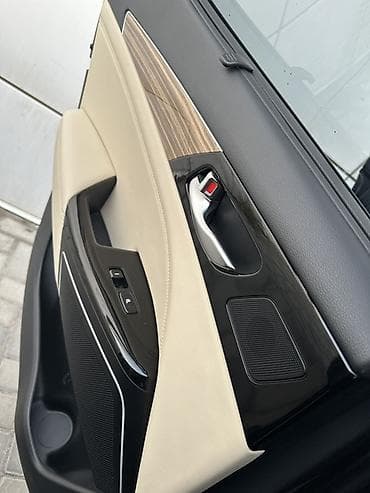smart plus: Kia Cadenza: 2018 г., 3 л, Автомат, Бензин, Седан — 5