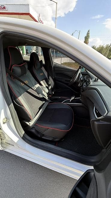 chevrolet captiva: Chevrolet Onix: 2020 г., 1 л, Автомат, Бензин, Седан — 3