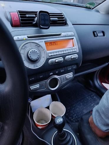 Транспорт: Honda Jazz: 2007 г., 1.5 л, Ручные, Бензин, Хэтчбэк — 3