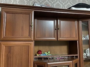 укмуш тв: Дубал шкаф, Дубал шкаф түрү: Башка түрү дубал шкаф, Үй, конок бөлмөсү үчүн, Өзгөчөлүктөрү: Тамак-аш идишин сактоо үчүн — 3