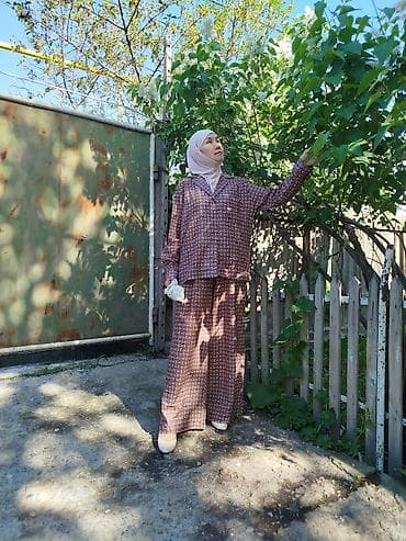 базовое платье: Женский комплект из двух предметов: рубашка свободного кроя и широкие — 6