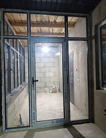 Алюминиевое остекление с дверью - Панорамный алюминиевый профиль