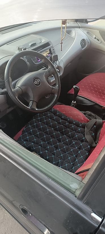 Унаа: Nissan Almera Tino: 2002 г., 1.8 л, Кол менен иштөөчү, Бензин, Вэн/Минивэн — 4