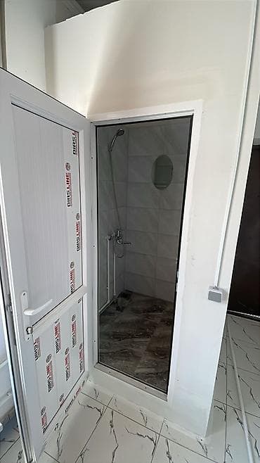 Комнаты: Квартиралар берилет 
12000 сомдон душ 2 комнатка 1 душ — 2