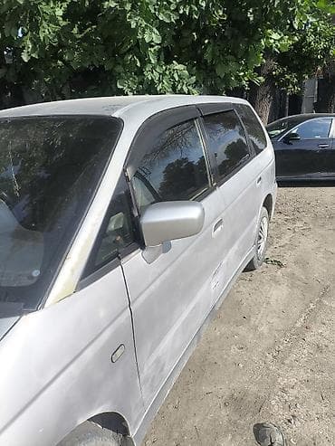 авто рассрочка sprinter: Honda Stream: 2000 г., Минивэн — 6