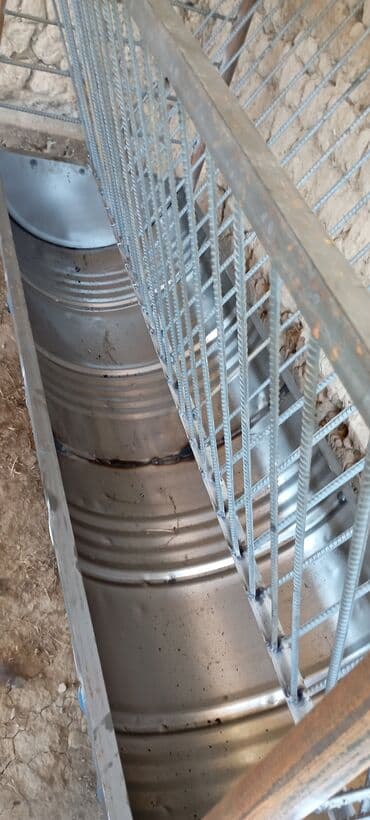 продам домик для кошки: Койго акур (аштоо) длинна 1.80 м ширина 60см Цена. 7000 т сом каждый — 3