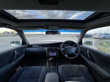 машина мерседес банан: Toyota Crown: 1996 г., 2.5 л, Автоматические, Газ, Седан — 5