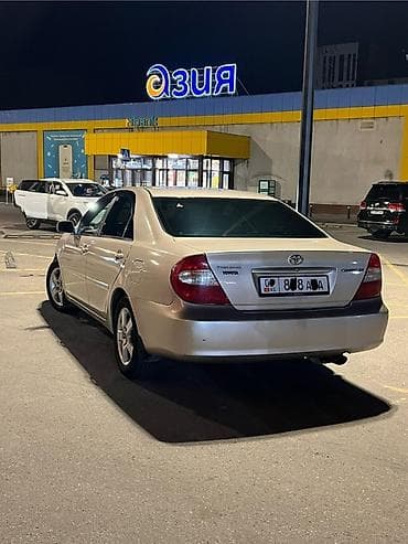 Toyota Camry: 2004 г., 2.4 л, Автомат, Бензин, Седан — 4