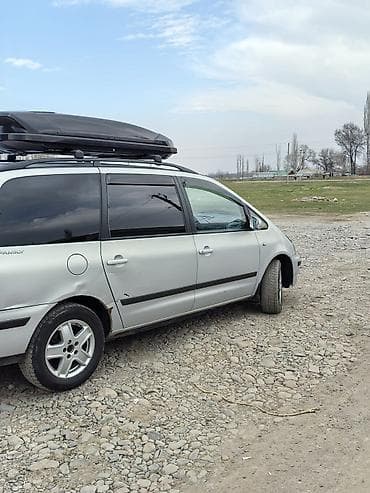 варианка машина: Volkswagen Sharan: 2000 г., 2 л, Ручные, Бензин, Минивэн — 1