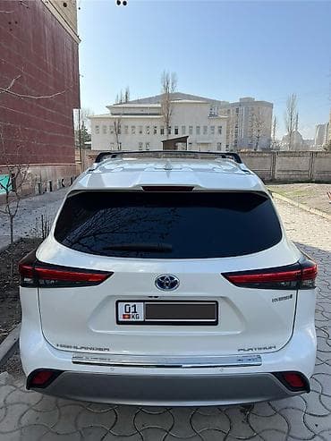 camry 2020: Toyota Highlander: 2020 г., 2.5 л, Автомат, Гибрид, Внедорожник — 10