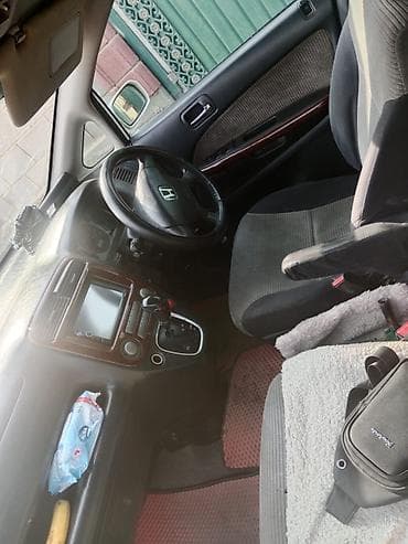 handa jazz: Honda Stream: 2003 г., Автомат, Бензин — 4