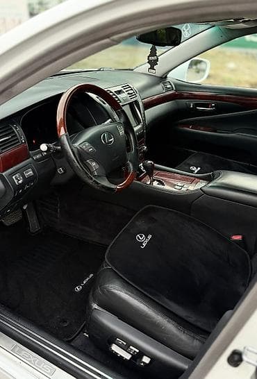 задний стоп миленум: Lexus LS: 2006 г., 4.6 л, Автомат, Бензин, Седан — 9