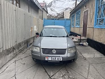 Volkswagen Passat: 2002 г., 2.3 л, Автомат, Бензин, Седан