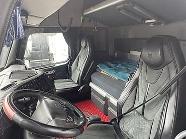 Сүйрөгүч, Volvo, 2013 г., Прицепсиз — 10