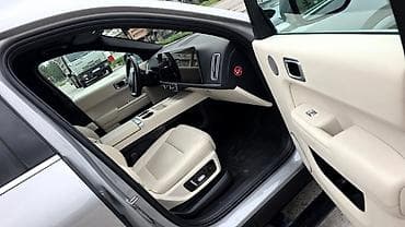 haval m6: Lixiang L9: 2023 г., 1.5 л, Гибрид, Внедорожник — 3