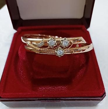 шикарное украшение: Женский браслет-кафф из металла теплого золотистого тона с — 1