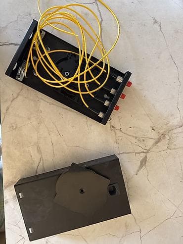 электроный бешик: Оптические кроссы/сплиттерные боксы настенного монтажа - — 1