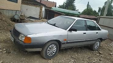 Audi 100: 1990 г., 2 л, Механика, Бензин, Седан — 2