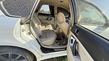 панель субару легаси: Subaru Legacy: 2005 г., Автомат, Седан — 3