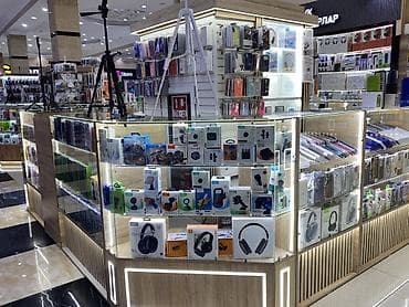 сетевая карта gigabyte: Продается право аренды торговый островок аксессуаров и гаджетов для — 4