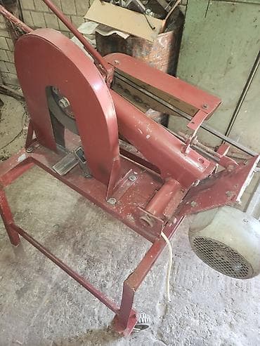 уго: Торцовочная пила для резки металла Отрезной станок по металлу на базе — 1