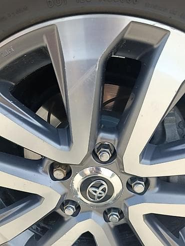 gac aion v plus: Toyota Land Cruiser: 2016 г., 4.6 л, Автомат, Бензин, Внедорожник — 5