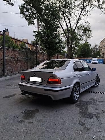 e34 520: BMW 5 series: 2001 г., 2.5 л, Механика, Бензин, Седан — 1