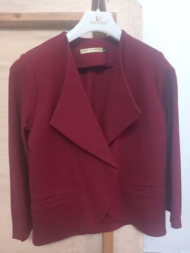 Женский костюмчик