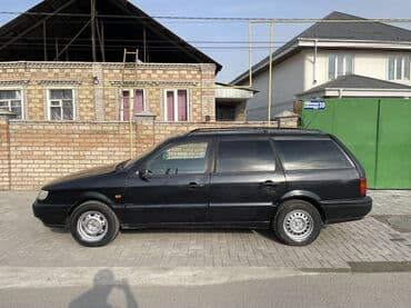 срочно срочно продам машину: Volkswagen Passat: 1995 г., 1.6 л, Механика, Бензин, Универсал — 6