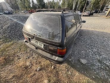 пасаи б3: Volkswagen Passat: 1990 г., 1.8 л, Механика, Бензин, Универсал — 4