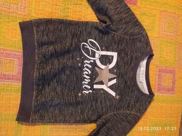 Детская кофта
На рост 104-110 см