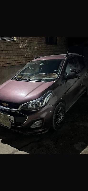 куплю авто расрочка: Chevrolet Spark: 2018 г., 1 л, Автомат, Бензин, Хэтчбэк — 2