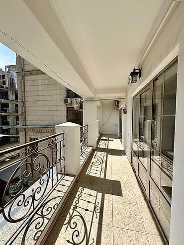 liberterra: Аренда офисов, 168 м², В жилом комплексе, С системой безопасности — 9
