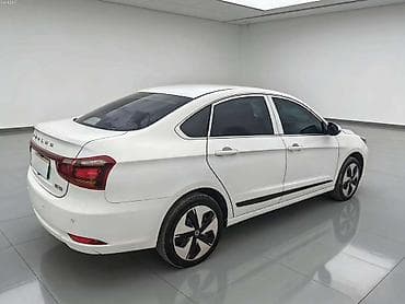 bud e5: Dongfeng : 2022 г., Автомат, Электромобиль, Седан — 9