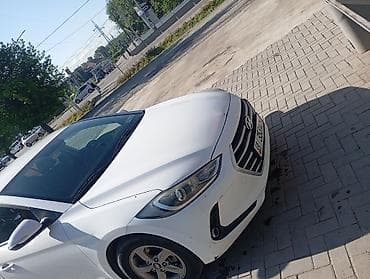 Hyundai Avante: 2017 г., 1.6 л, Бензин, Седан