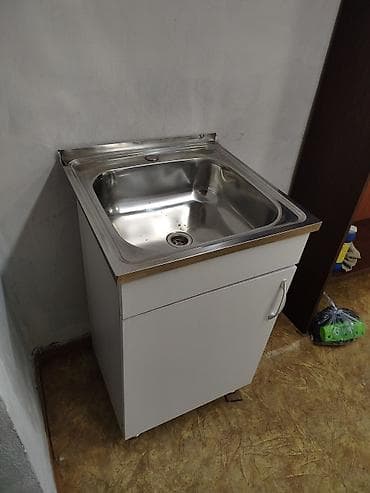 стол лабораторный с тумбой: Тумба для кухни, Новый, С мойкой, Напольная, ДСП, Самовывоз, цвет - Белый — 2