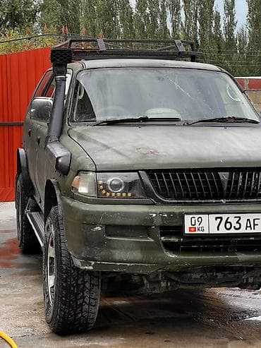 Mitsubishi Pajero: 1997 г., 3 л, Автомат, Газ, Внедорожник