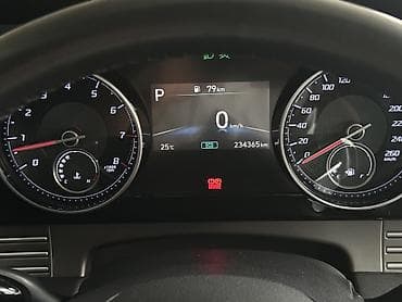 model y: Hyundai Grandeur: 2020 г., 2.4 л, Бензин — 7