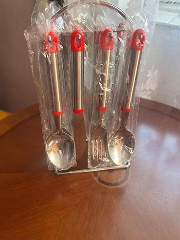 кухонный посуда: Набор столовых приборов на подставке. Состав: - 6 предметов: 2 — 2