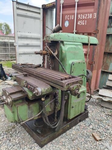 оверлог в рассрочку: Фрезерный станок 105.000 сом
сверлильный станки по 22000 сом — 1