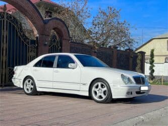 продаю не рабочий авто: Mercedes-Benz E-Class: 2001 г., 3.2 л, Типтроник, Бензин, Седан — 2