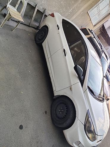 sybary forester: Hyundai Accent: 2013 г., Механика, Бензин, Седан — 3