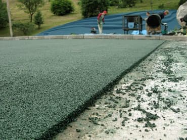 ковры резиновые: Резиновое покрытие для детских площадок из EPDM крошки .сделает вашу — 1