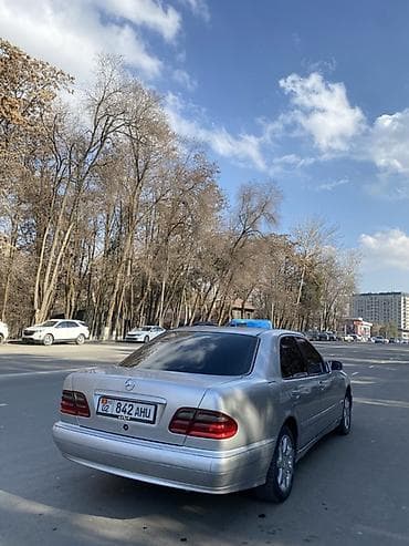 uni 260b: Mercedes-Benz E-Class: 1999 г., 2.2 л, Автомат, Дизель, Седан — 2