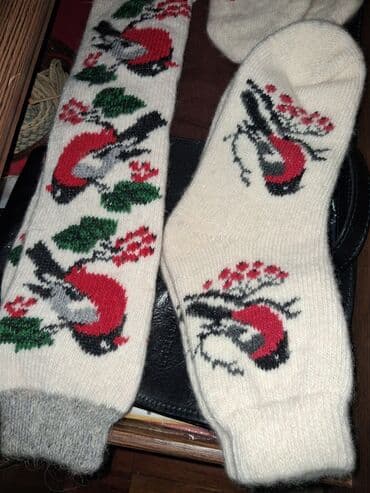 сандали 38 размер: Комплект - гольфы носки и варежки, новые. Очень милый рисунок - — 5